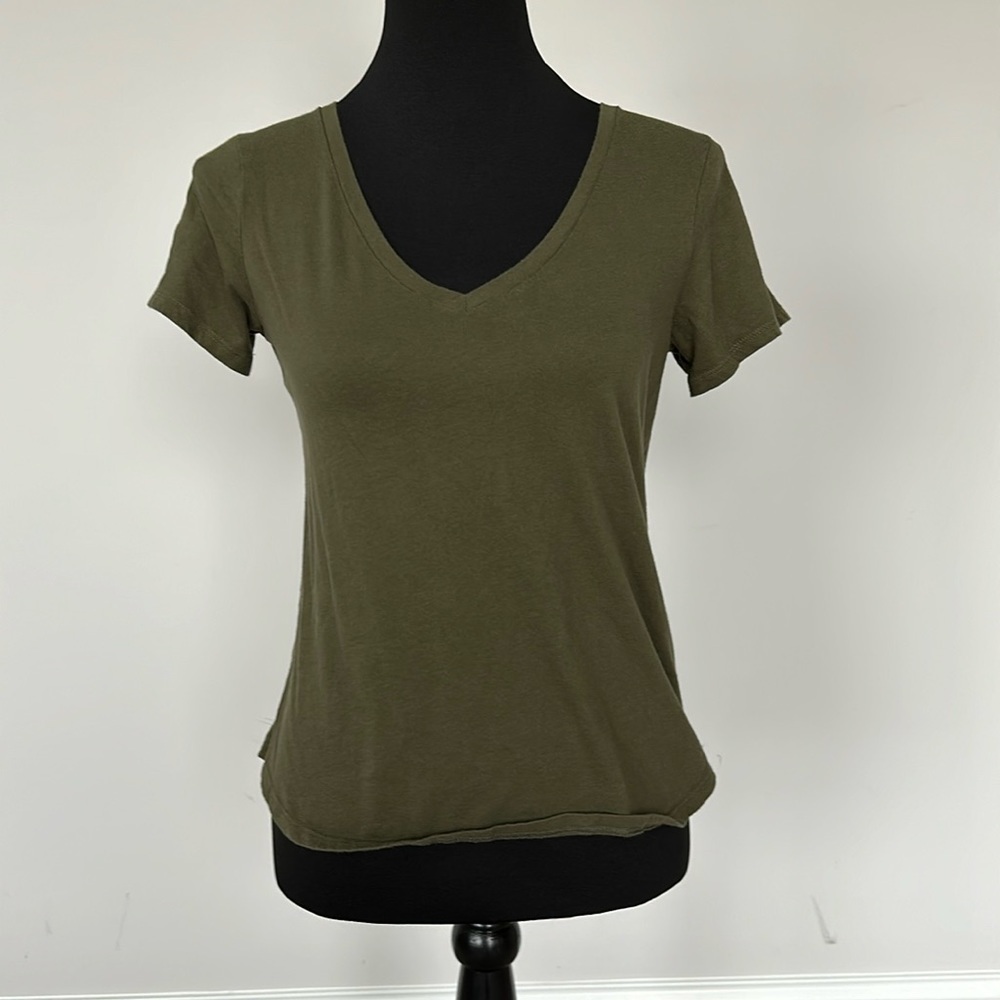 Old‎ Navy Olive Green Short Sleeve Tshirt Sz XS